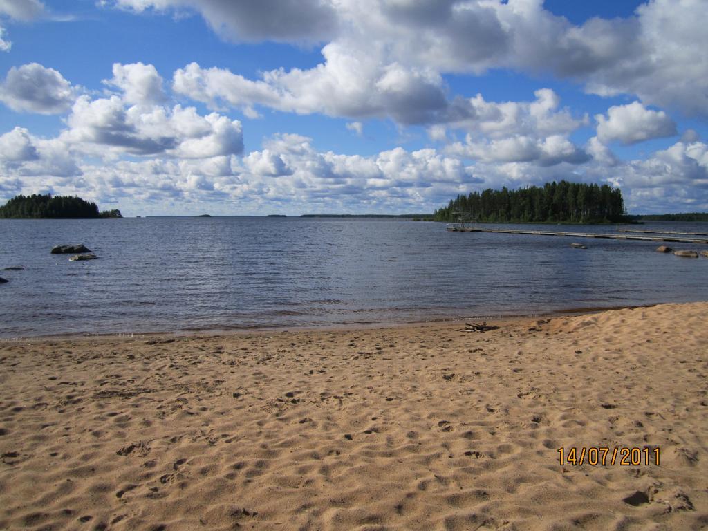Lomakyla Kultahiekat Hotel Manamansalo Kültér fotó